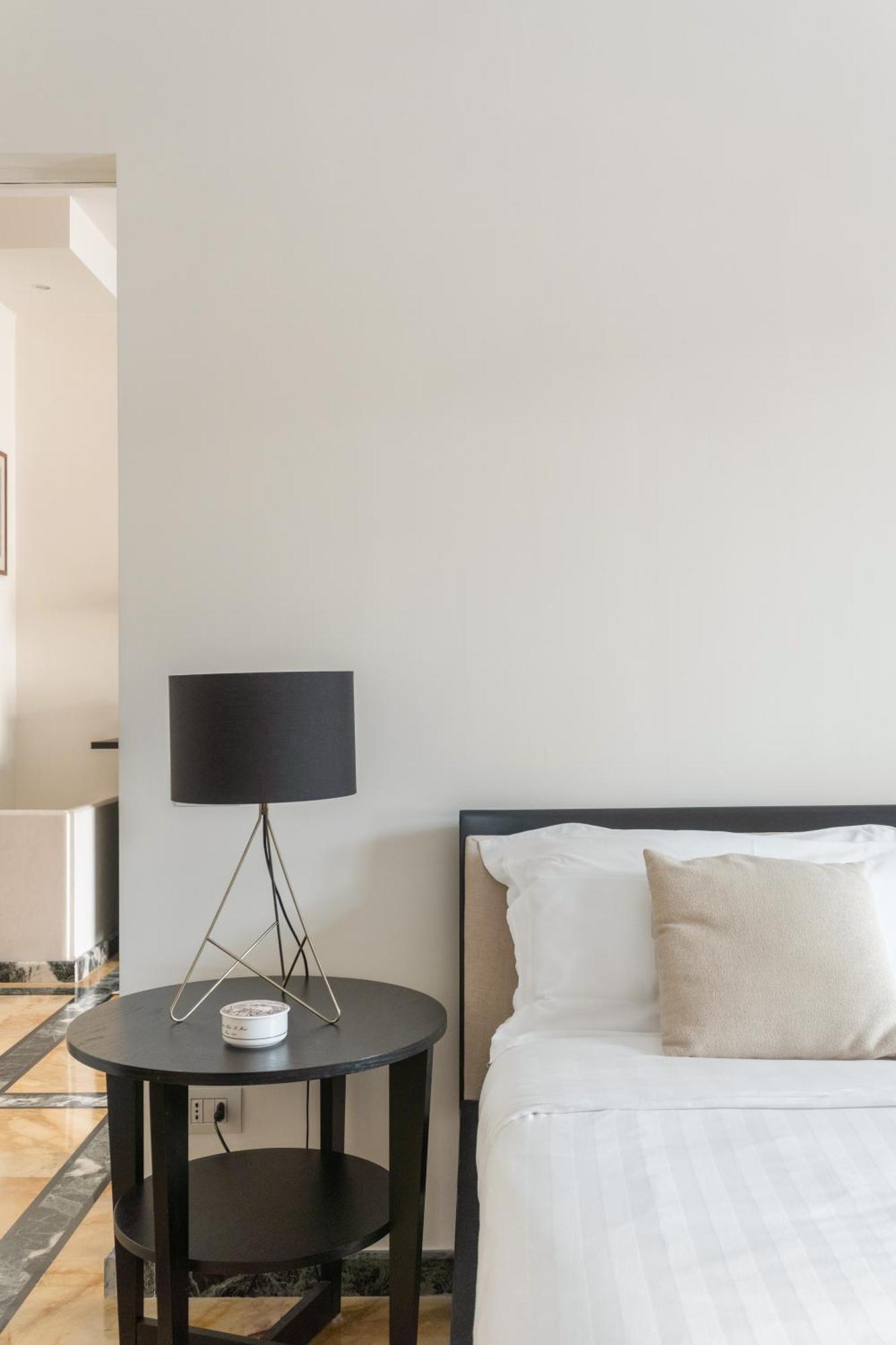 Starhost - Golden Suite Salerno Exterior photo