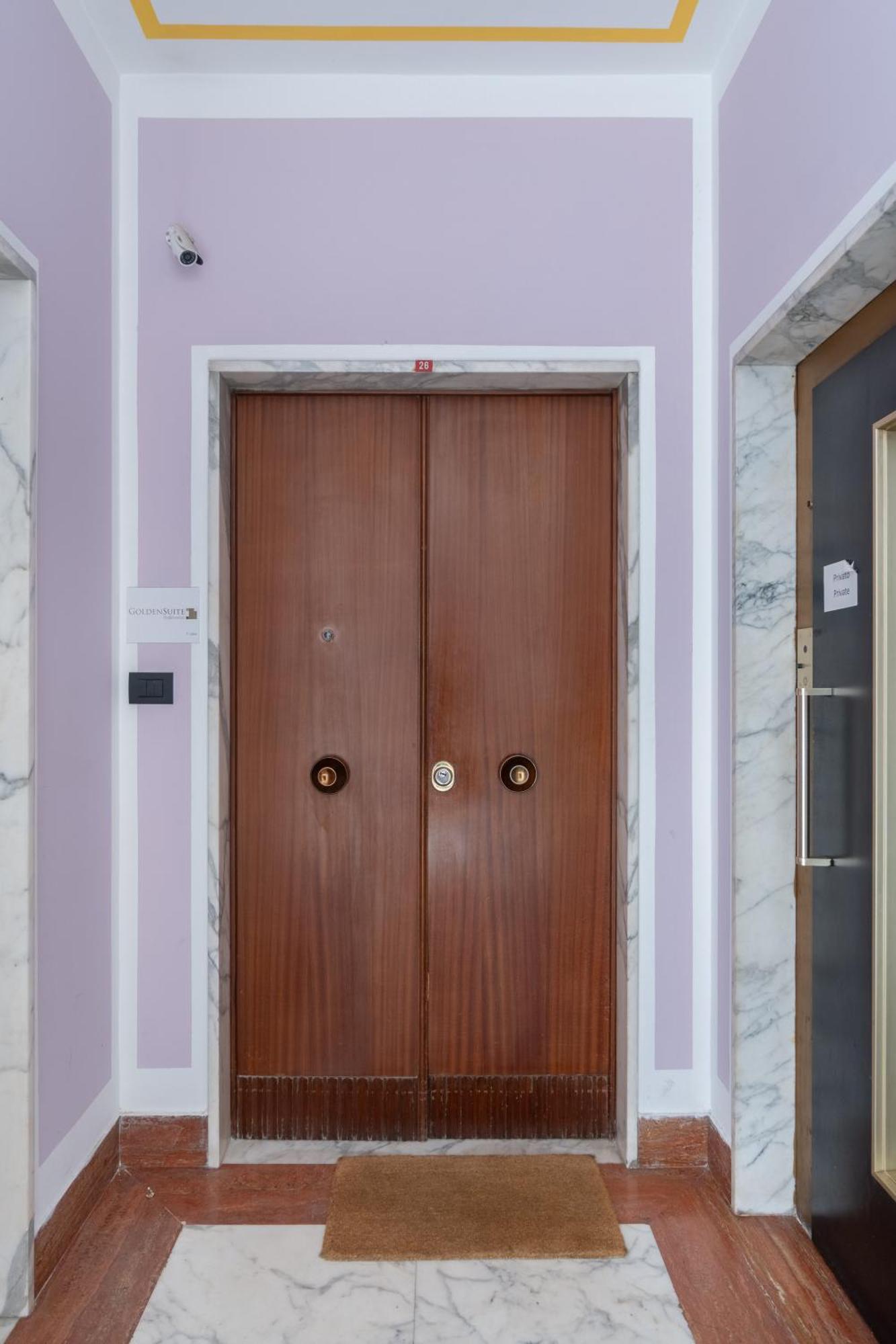 Starhost - Golden Suite Salerno Exterior photo