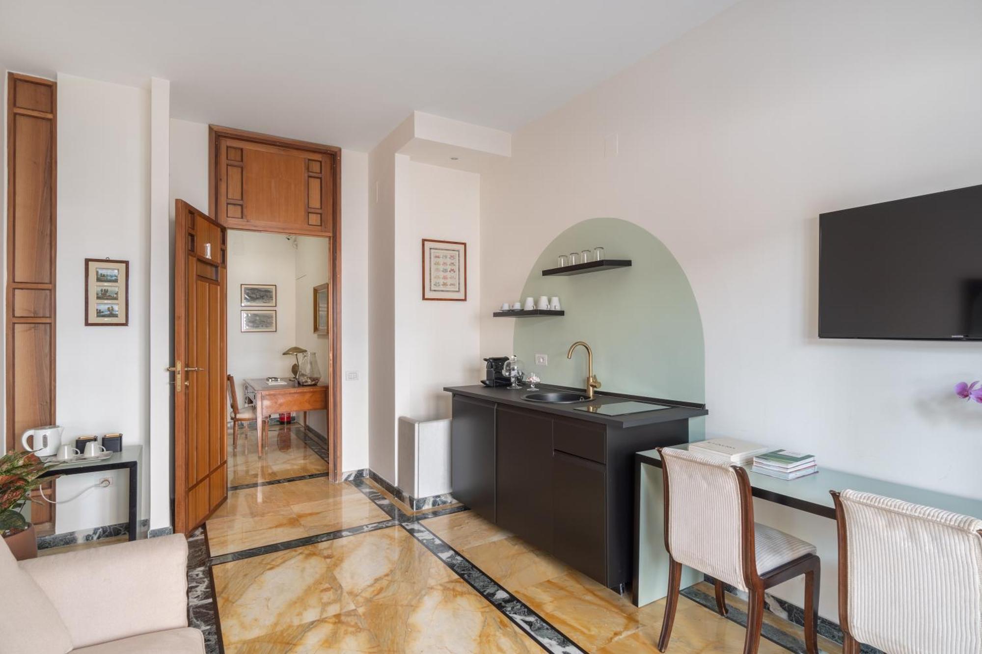 Starhost - Golden Suite Salerno Exterior photo